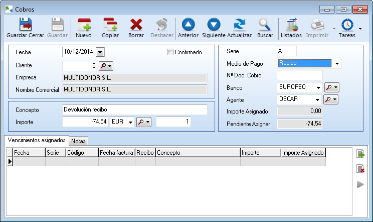 Para reflejar la devolución dé de alta un cobro negativo con el importe de la devolución
